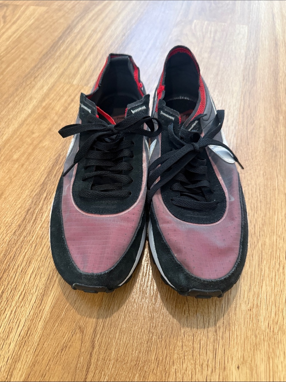 Nike Men's Athletic Sneakers 7.5 running shoes gym